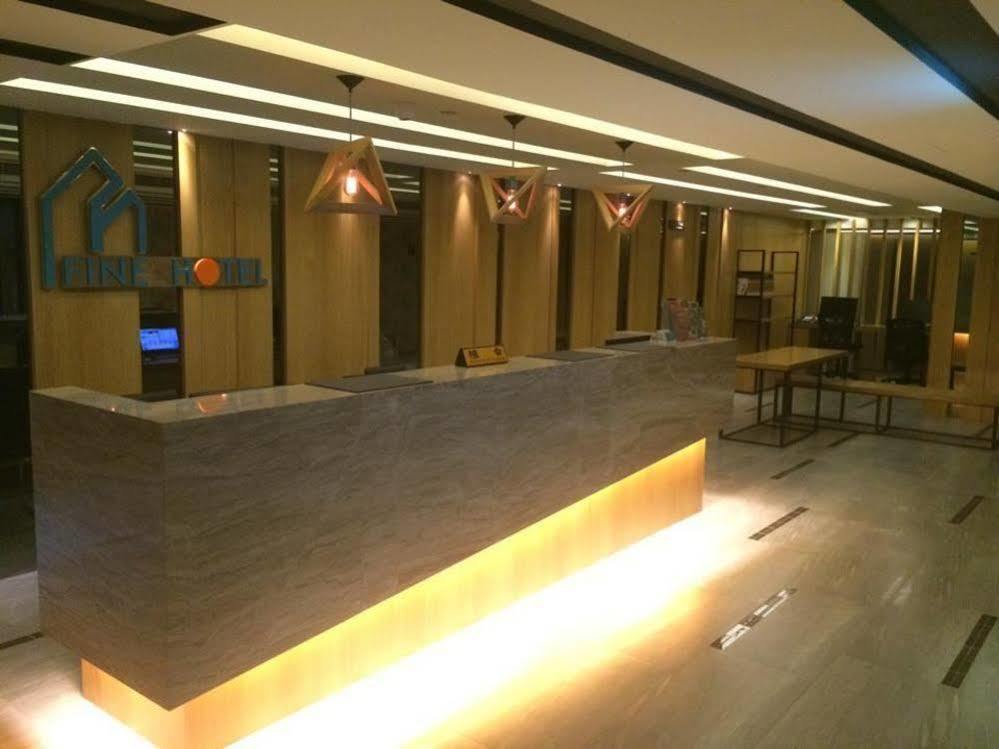 Hub Hotel Kaohsiung Yawan Branch Exterior photo